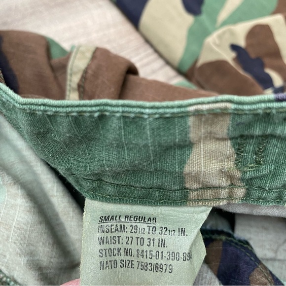 Vintage Military Camo Cargo Pants - Picture 13 of 13